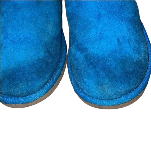 UGG Short Booties - Stunning & Radiant Color 💙🩵 - Picture 4 of 8